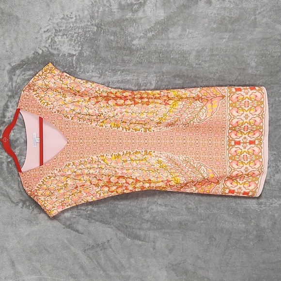 Isaac Mizrahi Dresses & Skirts - IzaacMizarahi Pink and orange print dress.